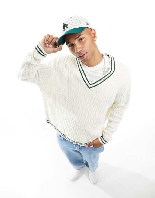 ASOS DESIGN - Maglione oversize in maglia a trecce stile cricket color crema con righe verdi sui bordi