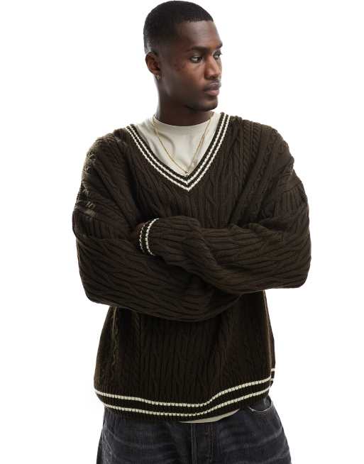 ASOS DESIGN - Maglione oversize in maglia a trecce stile cricket marrone con righe color crema sui bordi