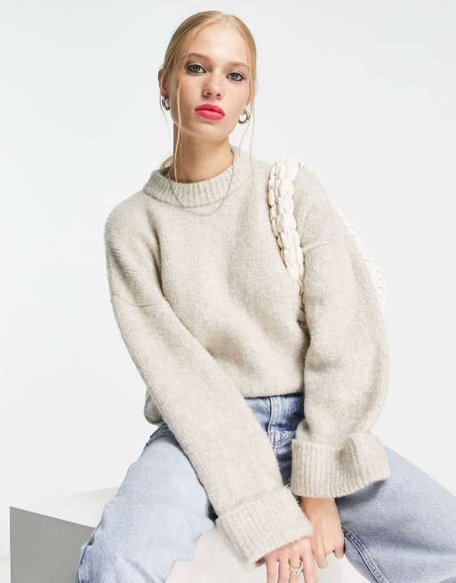 ASOS DESIGN - Maglione premium in filato misto lana avena con polsini risvoltati, 2 di 4