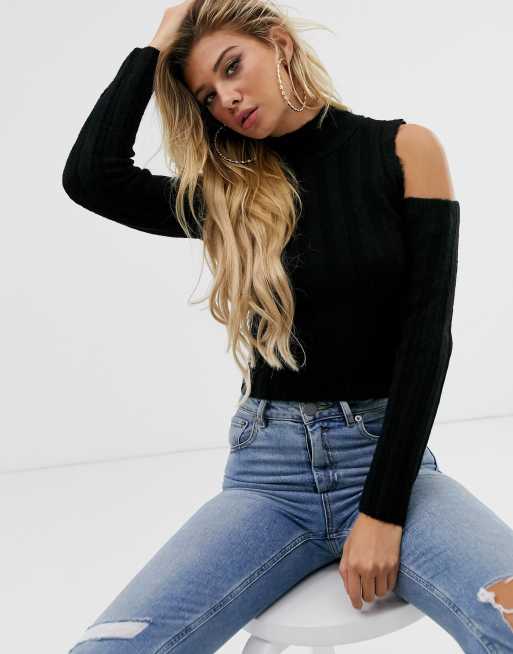 https://images.asos-media.com/products/asos-design-maglione-soffice-con-spalle-scoperte/12636279-1-black?$n_640w$&wid=513&fit=constrain