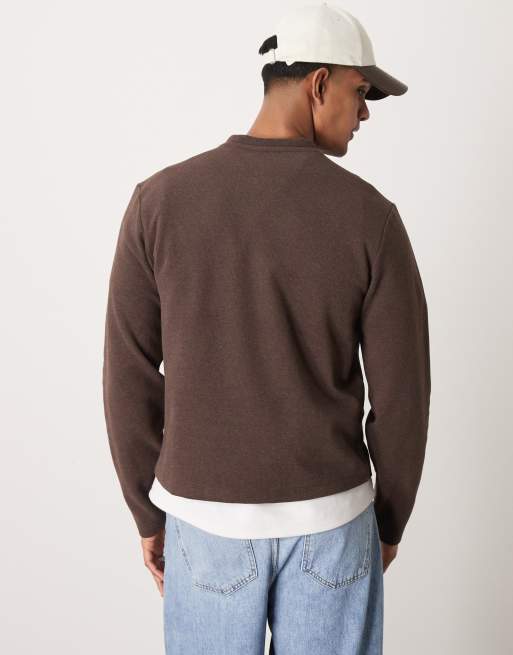 ASOS DESIGN - Maglione squadrato pesante marrone scuro a coste con scollo serafino, 4 di 4
