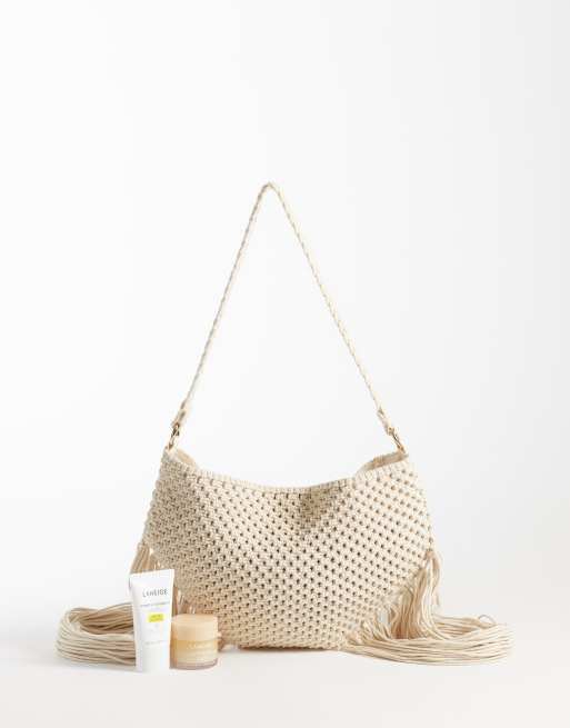 ASOS DESIGN – Makramee-Schultertasche in Neutral mit Fransendetail, 2 von 4