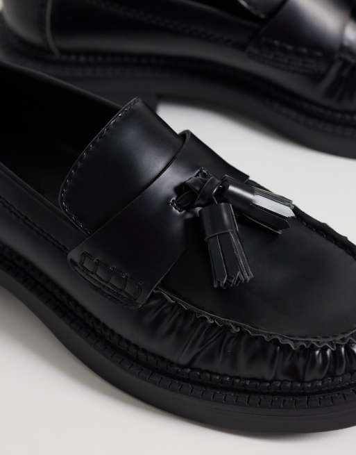 ASOS DESIGN Mallory chunky trim fringe loafers in black, 4 of 4