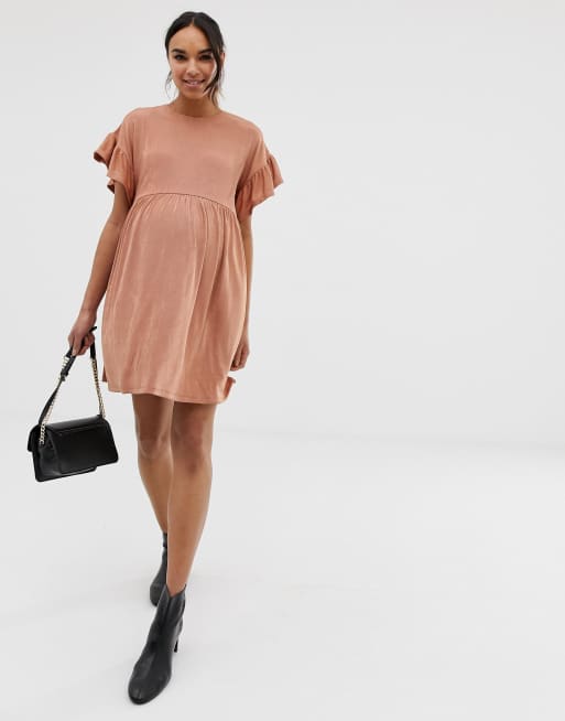 ASOS DESIGN – Mammakläder – Smockklänning med volangärm i metallic, 4 av 4