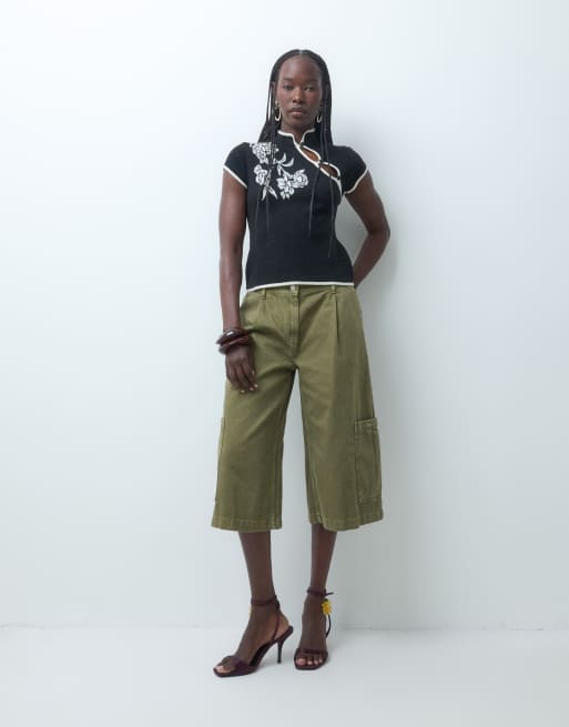 ASOS DESIGN mandarin knitted floral short sleeve top in mono, 4 of 4
