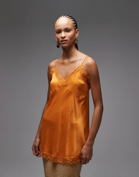 ASOS DESIGN - Mandarinorange cami-top med blondekant i satin - view 1