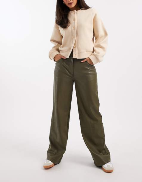 ASOS DESIGN - Mannelijke broek van imitatieleer met lage taille in groen - view 1