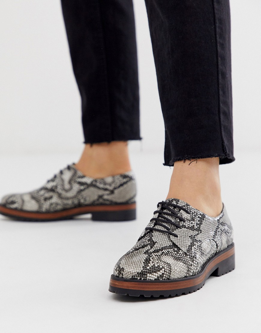 ASOS DESIGN - Manner - flade sko med snørebånd i slangeskind-Beige