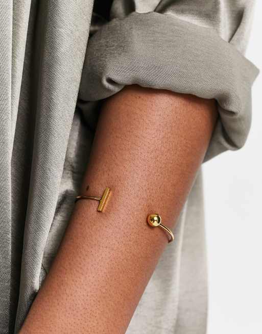 ASOS DESIGN – Manschettenarmreif mit Kugel- und Stiftdesign und 14-karätiger Vergoldung, 4 von 4