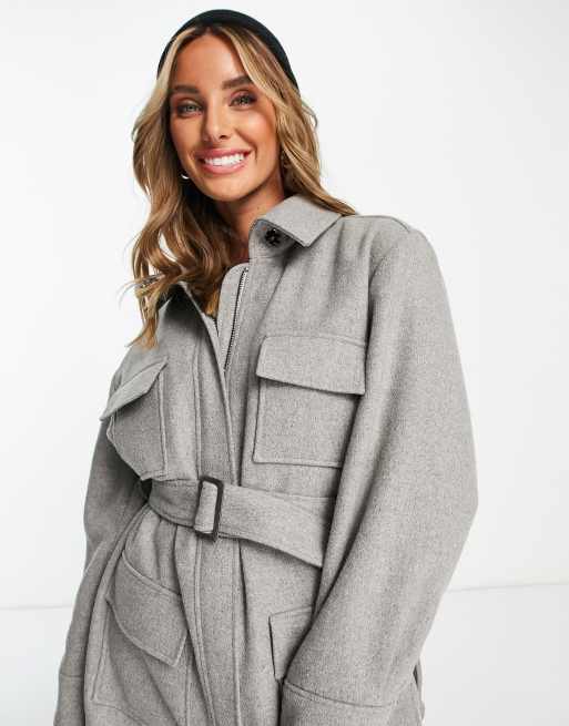 manteau long gris avec ceinture