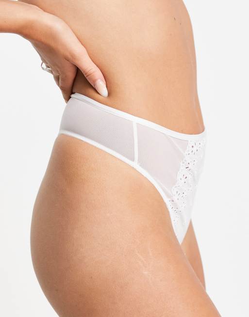 ASOS DESIGN – Maria – Vita trosor i broderie anglaise med hög midja, 2 av 4
