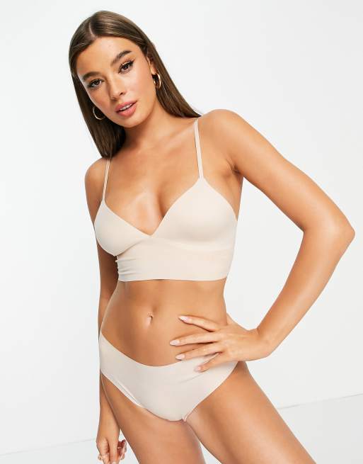 Nudea Seamless Longline Bralette, White Sand