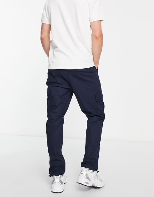 ASOS DESIGN – Marinblå, avsmalnande cargobyxor med dragsko, 2 av 4