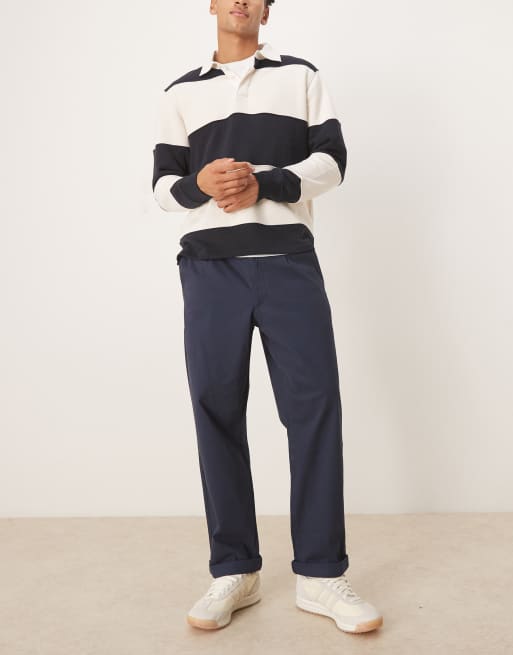 ASOS DESIGN – Marinblå, avsmalnande chinos med veck och avslappnad passform, 2 av 5