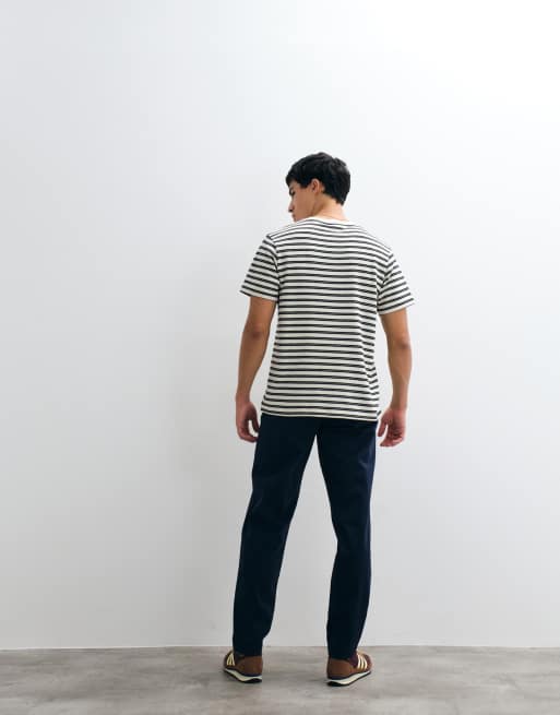 ASOS DESIGN – Marinblå, avsmalnande chinos, 3 av 5