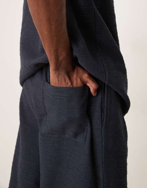 ASOS DESIGN – Marinblå bermudashorts i oversize, 4 av 5