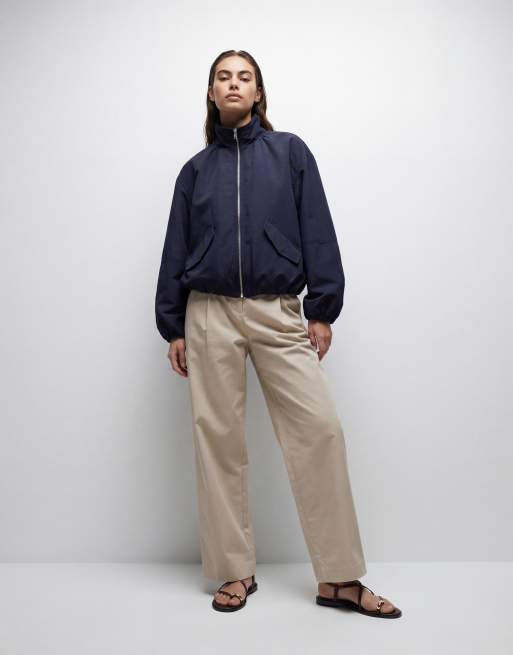 ASOS DESIGN – Marinblå bomberjacka i oversize med ståkrage och ballongfåll, 8 av 11