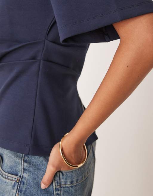 ASOS DESIGN – Marinblå, dubbelstickad t-shirt med korsettmidja, 2 av 4