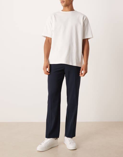 ASOS DESIGN – Marinblå finbyxor med raka ben, 2 av 5