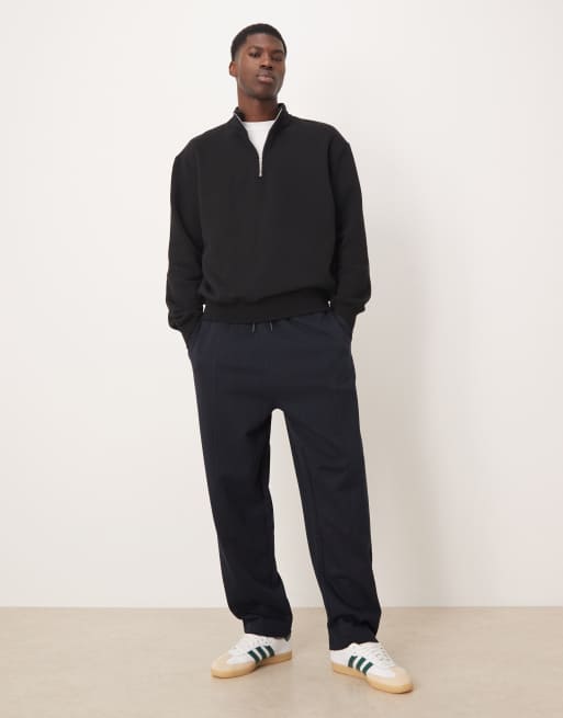 ASOS DESIGN – Marinblå mjukisbyxor i oversize med veckdetaljer, 2 av 5