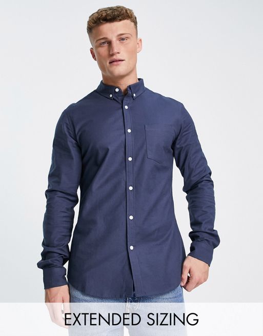 FhyzicsShops DESIGN – Marinblå oxfordskjorta med smal passform