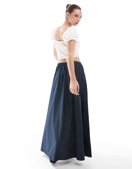 ASOS DESIGN – Marinblå, randig midikjol med a-linjeformad design och knytning i midjan, 4 av 5