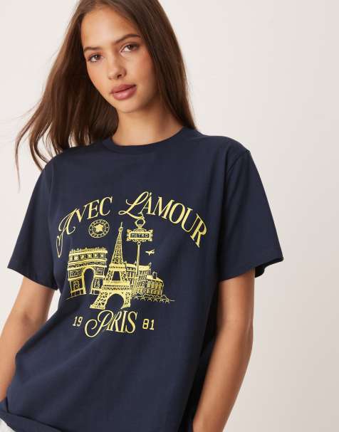 ASOS DESIGN – Marinblå, regular t-shirt med L'Amour Paris-tryck - view 1