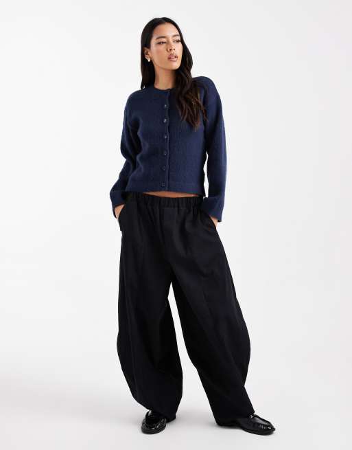 ASOS DESIGN – Marinblå, stickad, borstad kofta, 2 av 4