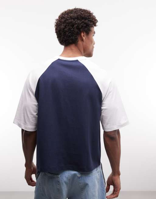 ASOS DESIGN – Marinblå t-shirt i oversize med boxig passform och 92-tryck, 3 av 5
