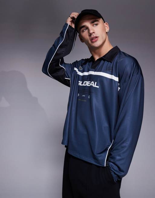 ASOS DESIGN – Marinblå t-shirt i oversize med pikékrage, sportigt tryck och boxig passform, 2 av 4