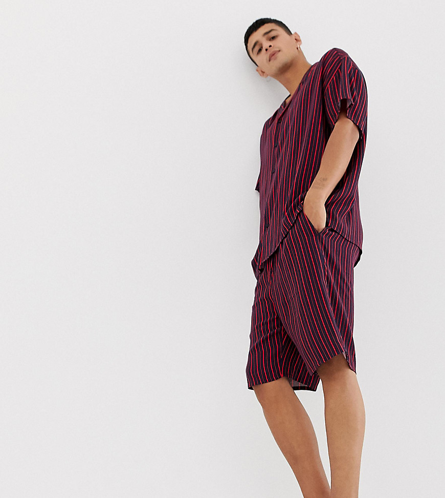 ASOS DESIGN – Marinblått och rödrandigt pyjamasset i vävt material