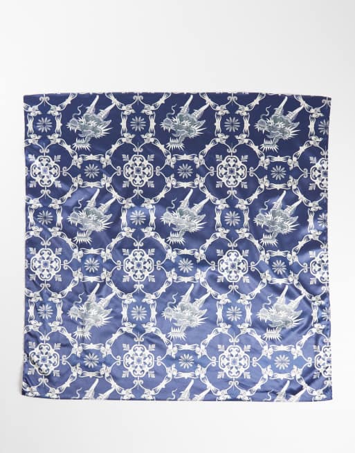 ASOS DESIGN - Marineblå bandana med blomstermønster i satin, 2 af 3