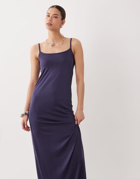 ASOS DESIGN - Marineblå blød slip-kjole i modalblanding - view 1
