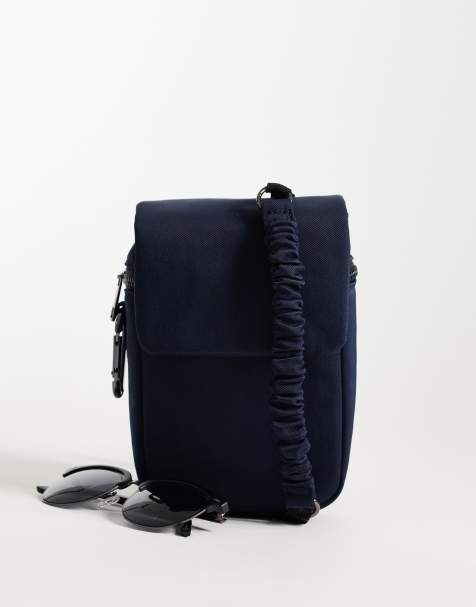 ASOS DESIGN - Marineblå crossbody-taske i tech-stof - view 1