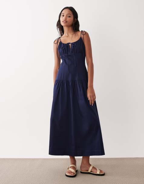 ASOS DESIGN - Marineblå maxi-sommerkole i bomuldssatin med lavtsiddende talje og bindebånd over brystet - view 1