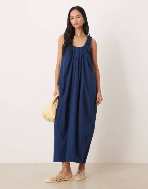 ASOS DESIGN - Marineblå maxikjole i poplin med rynket dyb og rund hals - view 1