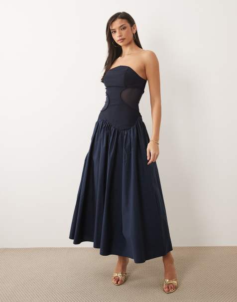 ASOS DESIGN - Marineblå midaxi-kjole med buet halsudskæring, gennemsigtige paneler og voluminøs nederdel med struktur - view 1