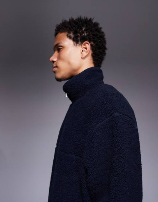 ASOS DESIGN - Marineblå og afslappet sweatshirt i imiteret lammeskind med ståkrave og lynlås , 4 af 5