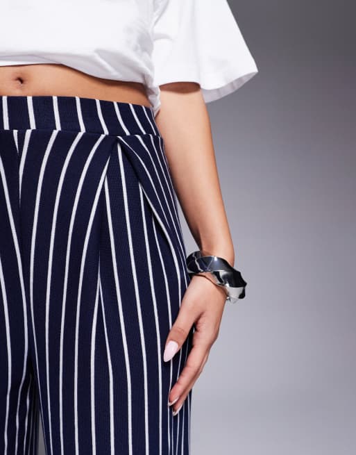 ASOS DESIGN - Marineblå og hvide og skræddersyede joggingbukser med striber, 5 af 5
