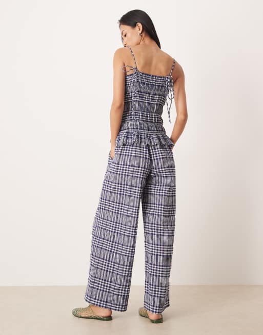 ASOS DESIGN - Marineblå rynket peplum-jumpsuit med gingham-tern, 2 af 4