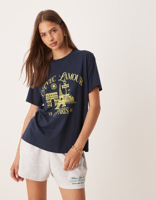 ASOS DESIGN - Marineblå T-shirt med 'L'amour Paris'-grafik i regular fit, 4 af 4