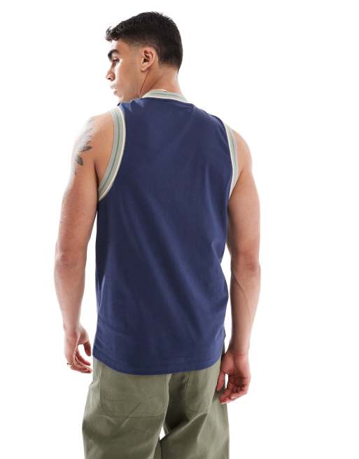 ASOS DESIGN - Marineblå tanktop med sporty kantstriber og bygrafik , 4 af 4