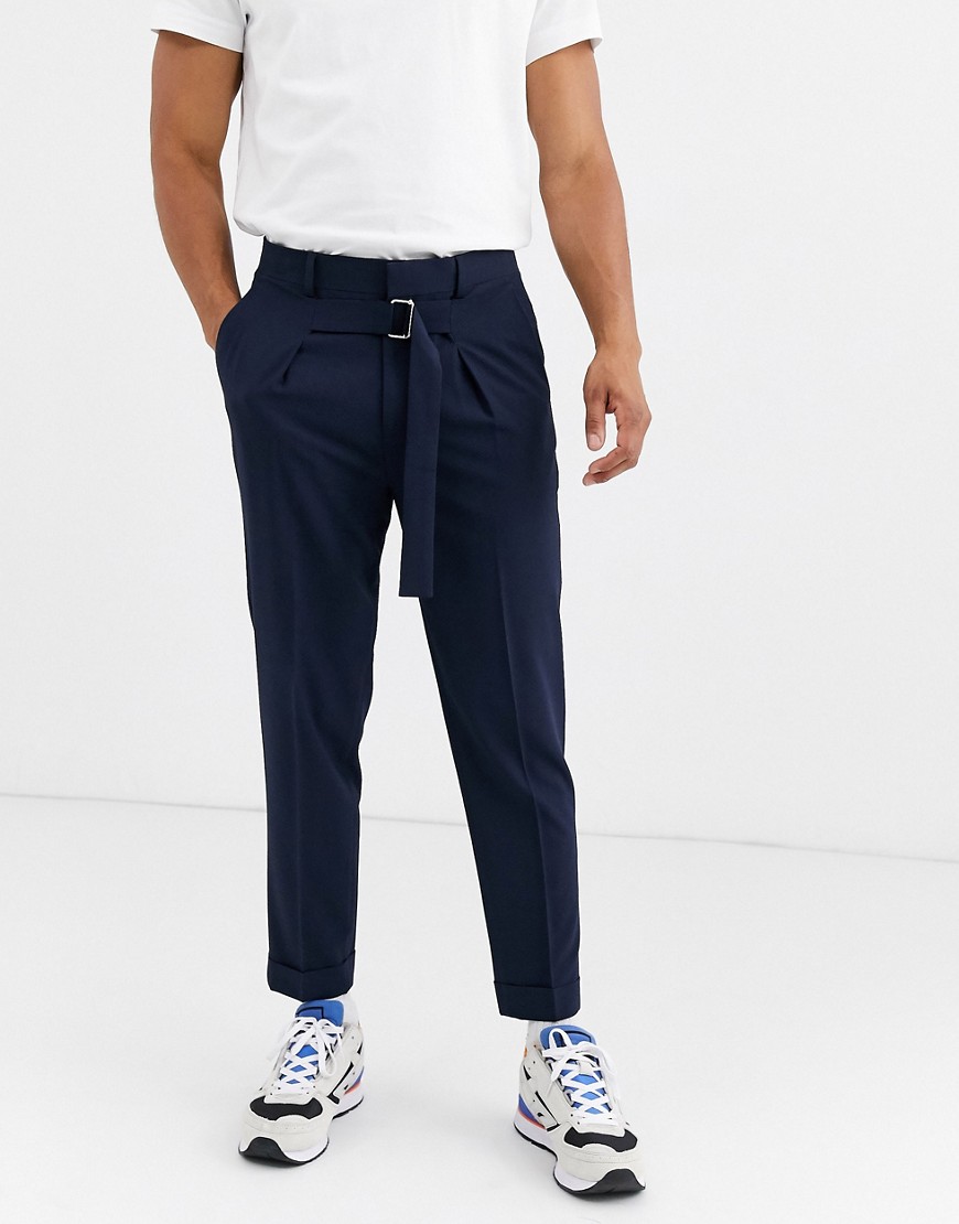 ASOS DESIGN - Marineblå tapered elegante bukser med snører i taljen