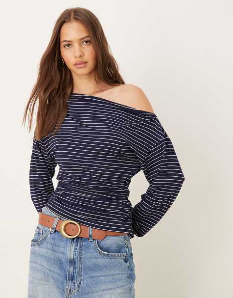 ASOS DESIGN - Marineblå  top med asymmetrisk snit, lange ærmer og indsyning i taljen - view 1