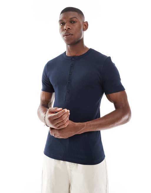 ASOS DESIGN - Marineblå tætsiddende T-shirt i ribstrik med henley-krave