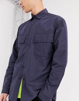 ASOS DESIGN – Marineblaue Hemdjacke aus Nylon mit schrägen Taschen-Navy