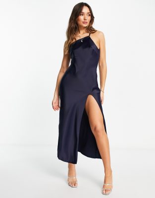 ASOS DESIGN - Marineblaues Midaxikleid aus Satin mit One-Shoulder-Träger und drapierter Rückseite