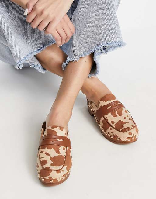 Tan hot sale mules flat