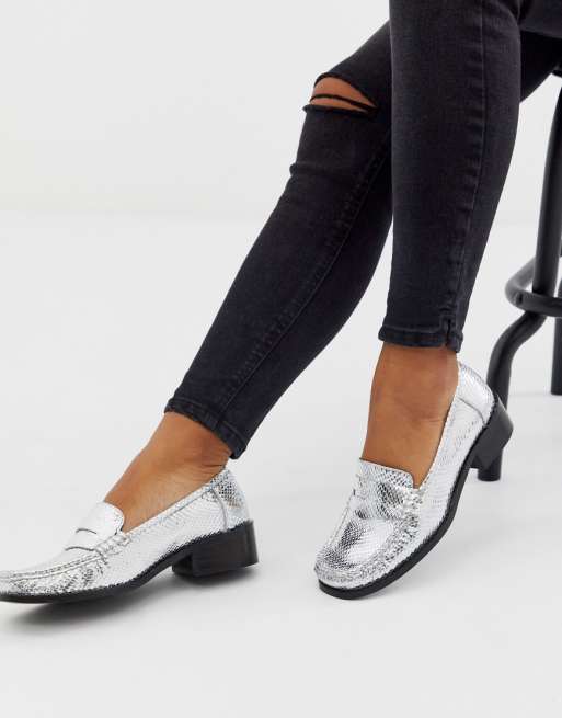 ASOS DESIGN Marley 90's leather loafer flat shoes in silver | ASOS