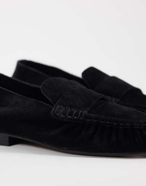 ASOS DESIGN Marlowe softie ruched loafers in black suede, 3 of 4
